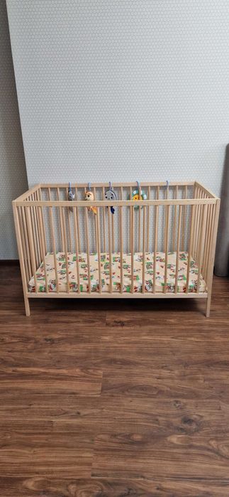 Детская кроватка