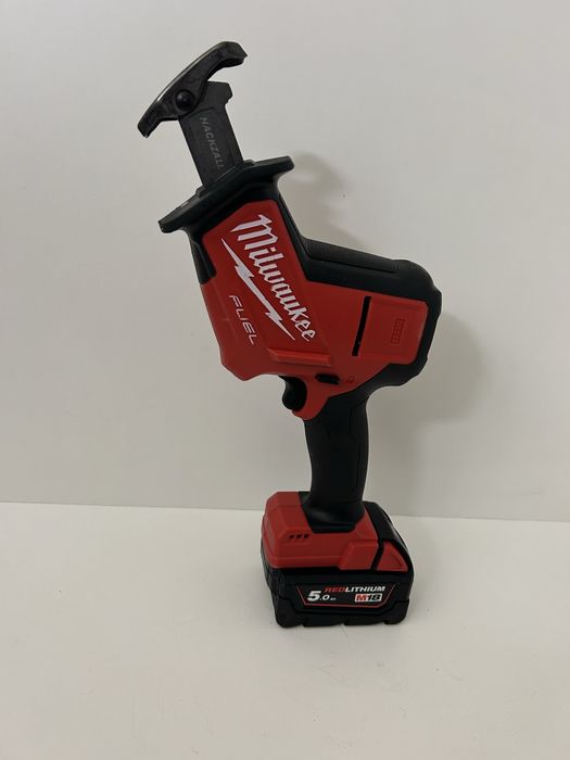 Milwaukee M18 FHZ ferestreu sabie
