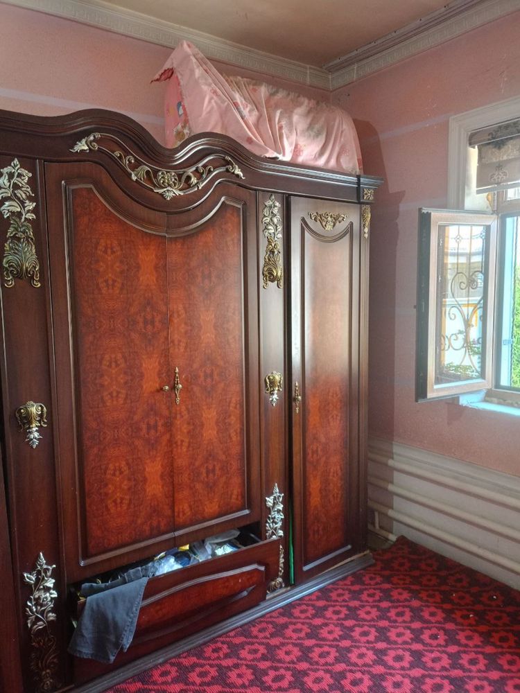 Spalniy mebel komplekt