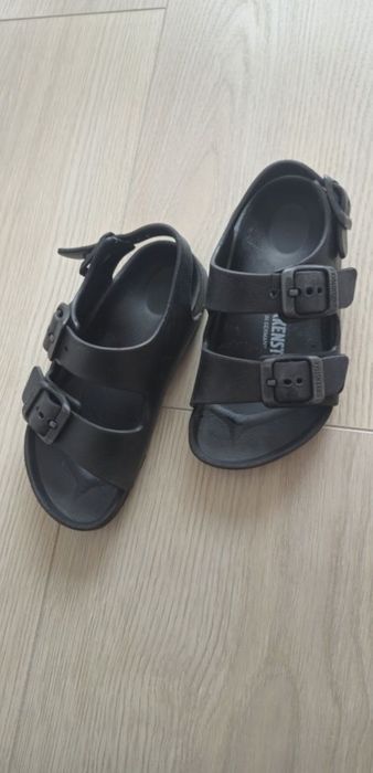 Nike Sunray Protect 23,5 , Birkenstock 25