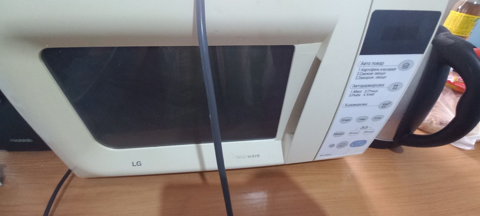 Микроволновка LG