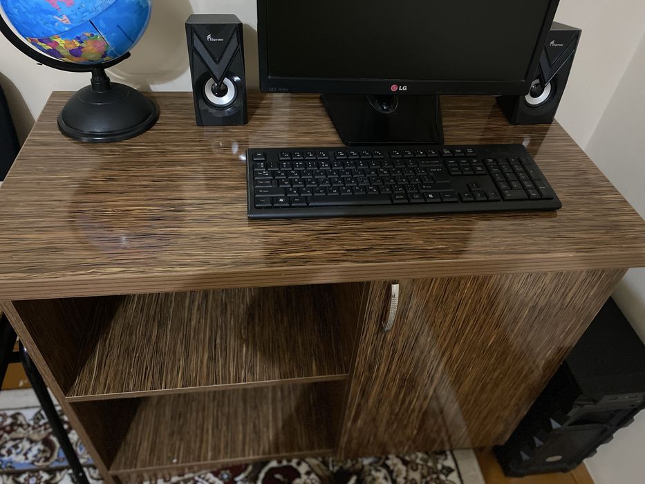 Офис столи сотилади ранги мала