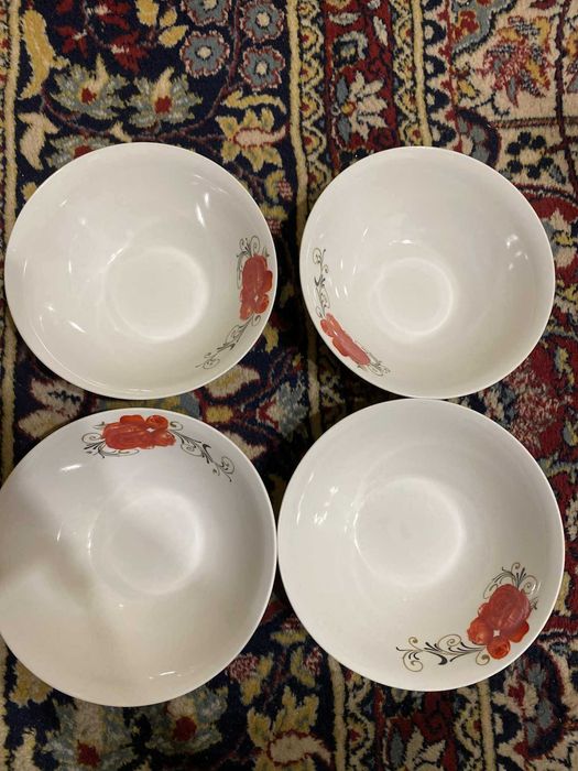 Порцеланови купички