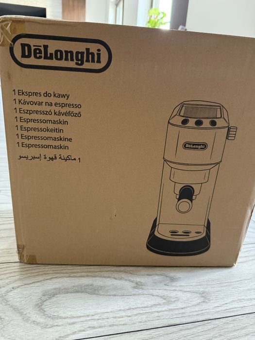 Espressor manual DeLonghi EC685.M