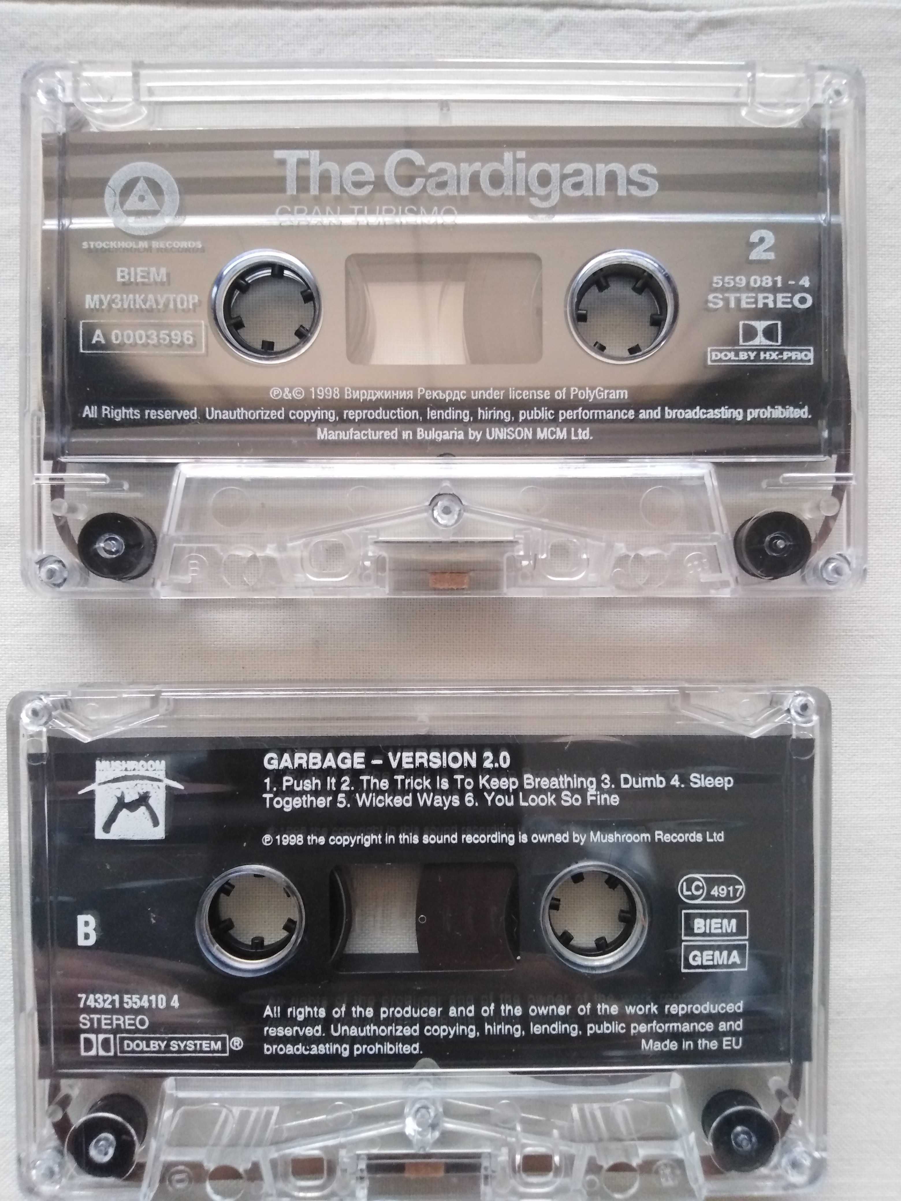 2 оригинални аудио касетки