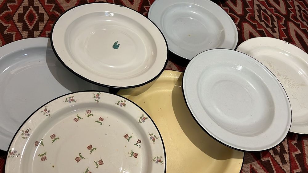 Продам блюда металлические 7 штук