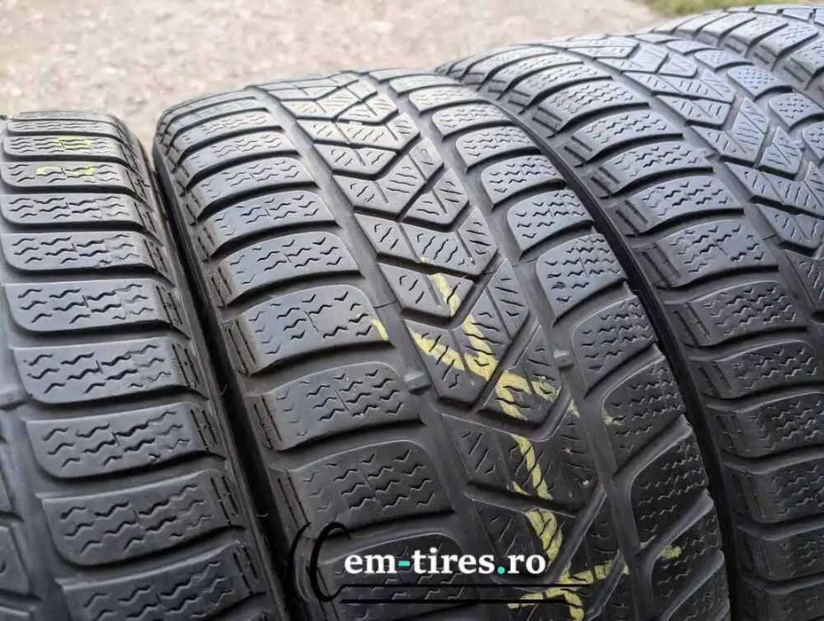 SET 4 Anvelope Iarna 205/40 R18 PIRELLI Sottozero 3 86V