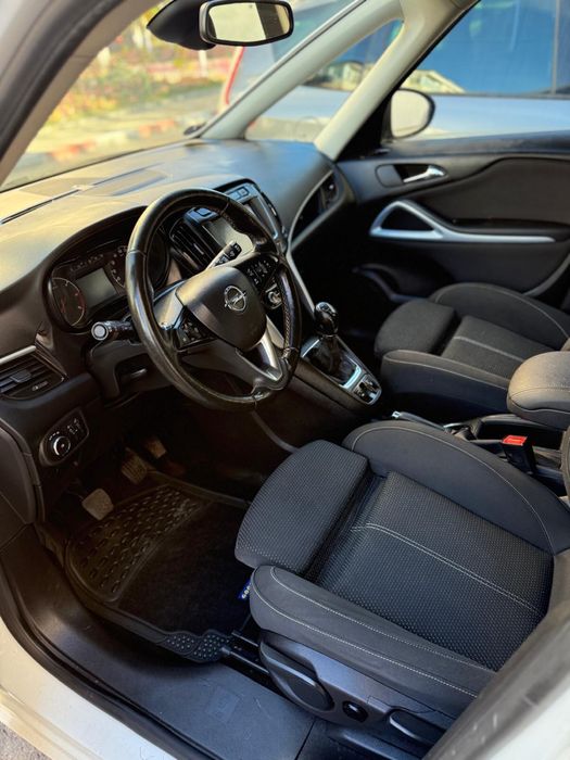Opel Zafira 5 locuri Euro 6
