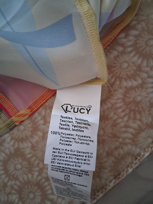 Нова дамска Блуза LUCY