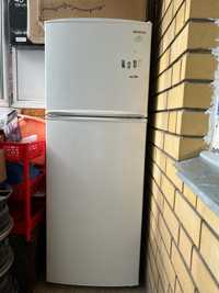 Холодильник Samsung в отличном состоянии