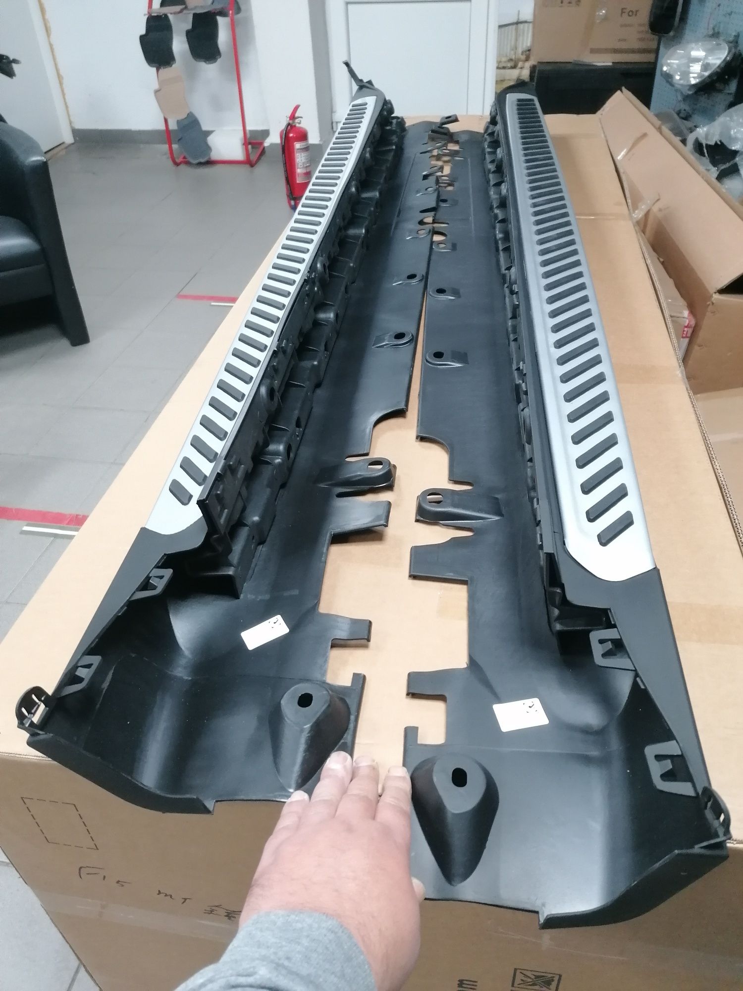 Praguri laterale BMW F16