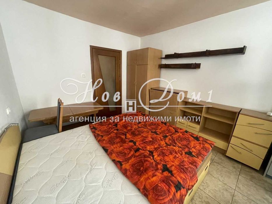 Дава се под наем Едностаен апартамент в Варна, Център - 35 кв.м за 280.5 € - Снимка #2