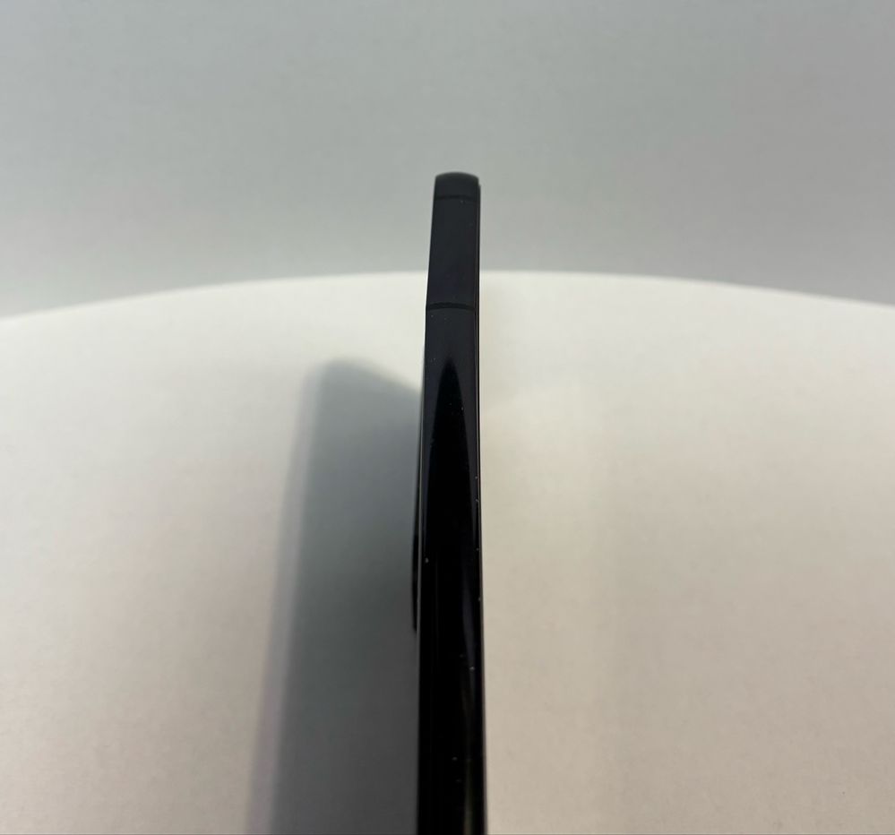 MDM vinde: Samsung S22, 128GB, Phantom Black.