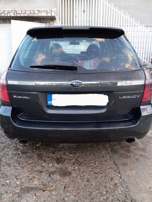 Subaru Legacy 2.0R на части