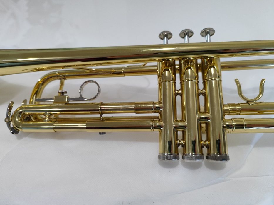 Тромпет за начинаещи и напреднали.