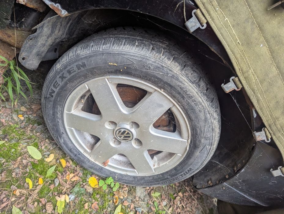 Vand jante cu anvelope 185/55 r14 vw lupo/polo/...