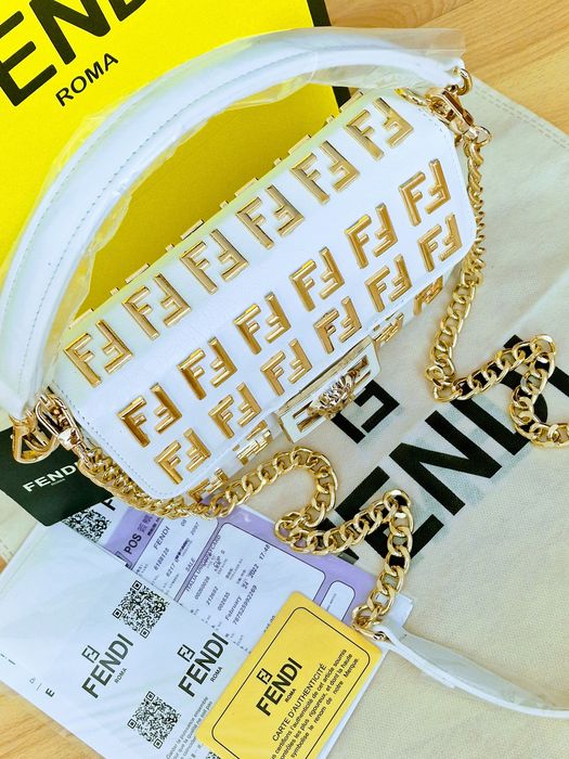 Geanta piele naturala/certificat,saculet, card inclus