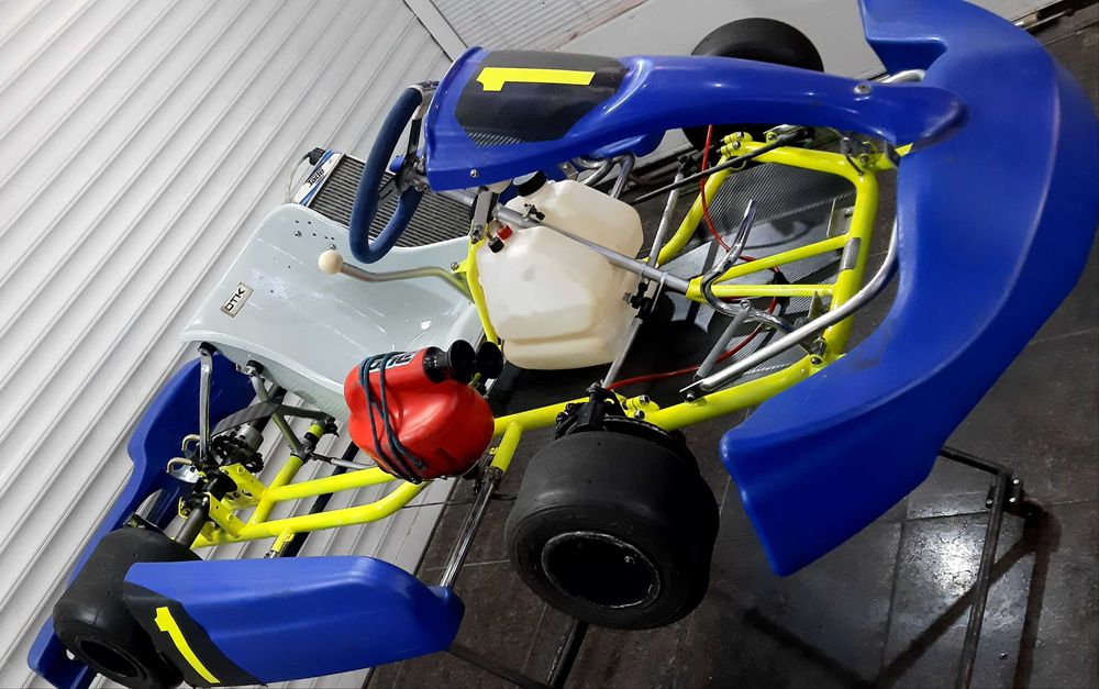 Продава картинг шаси