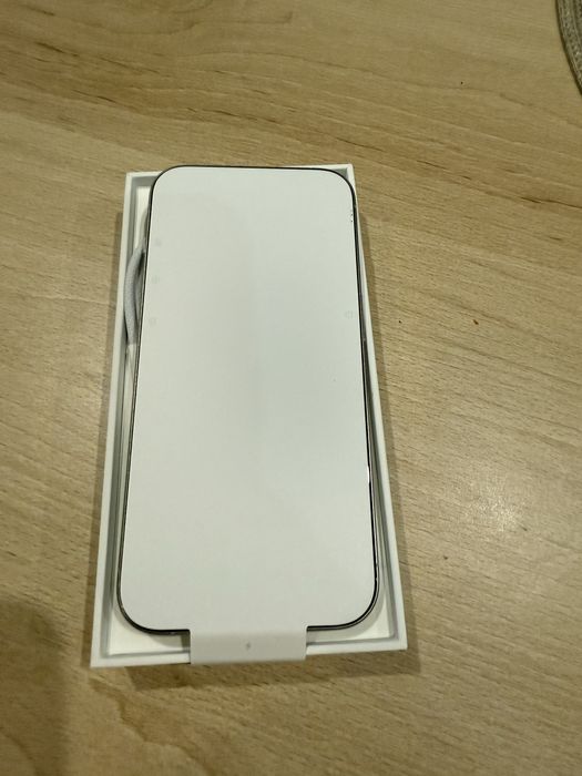 Vand iphone 15 PRO 128 GB