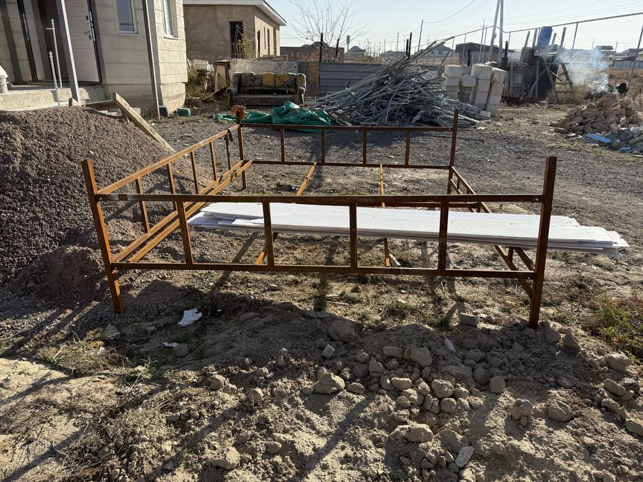 Тапчан для улици