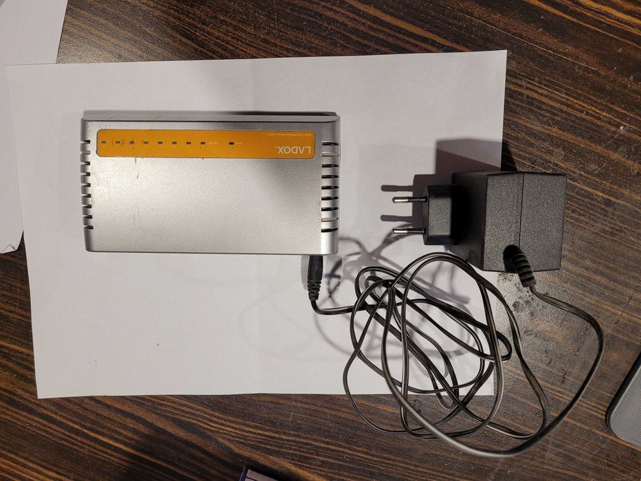 суич- swich – работещ 8 изхода