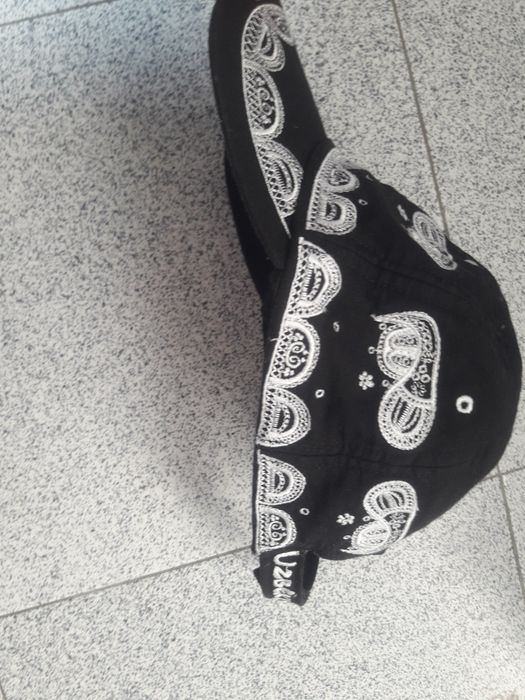 Сувенирна шапка Узбекистански