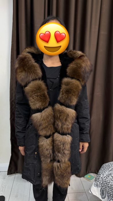 Парка зимняя стильная