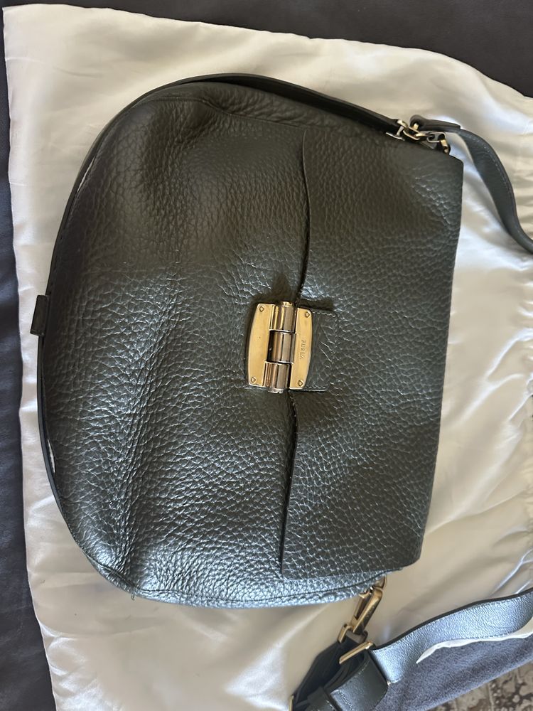 Оригинална чанта Furla -250 лв