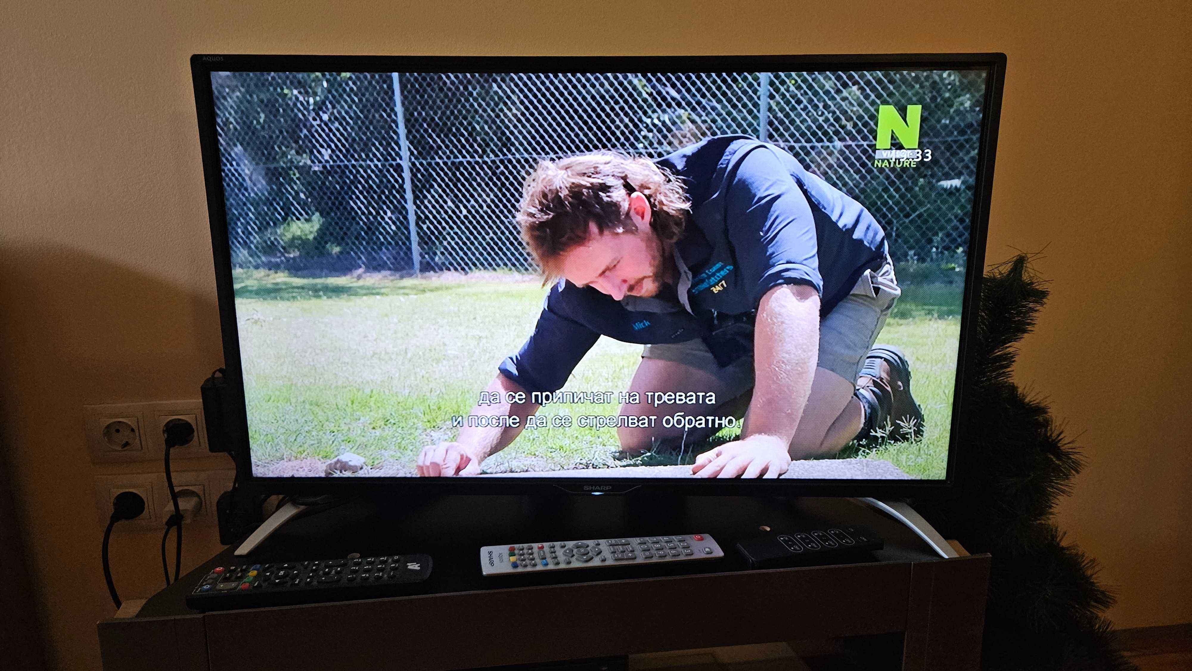 LCD телевизор Sharp 32^ Full HD