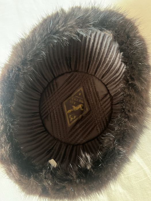 Эркаклар телпаги Андатра