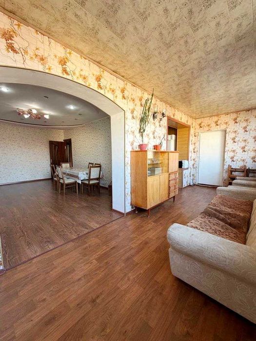 Бий буюк ипак йули метро 3/4/4 спец план 115м²