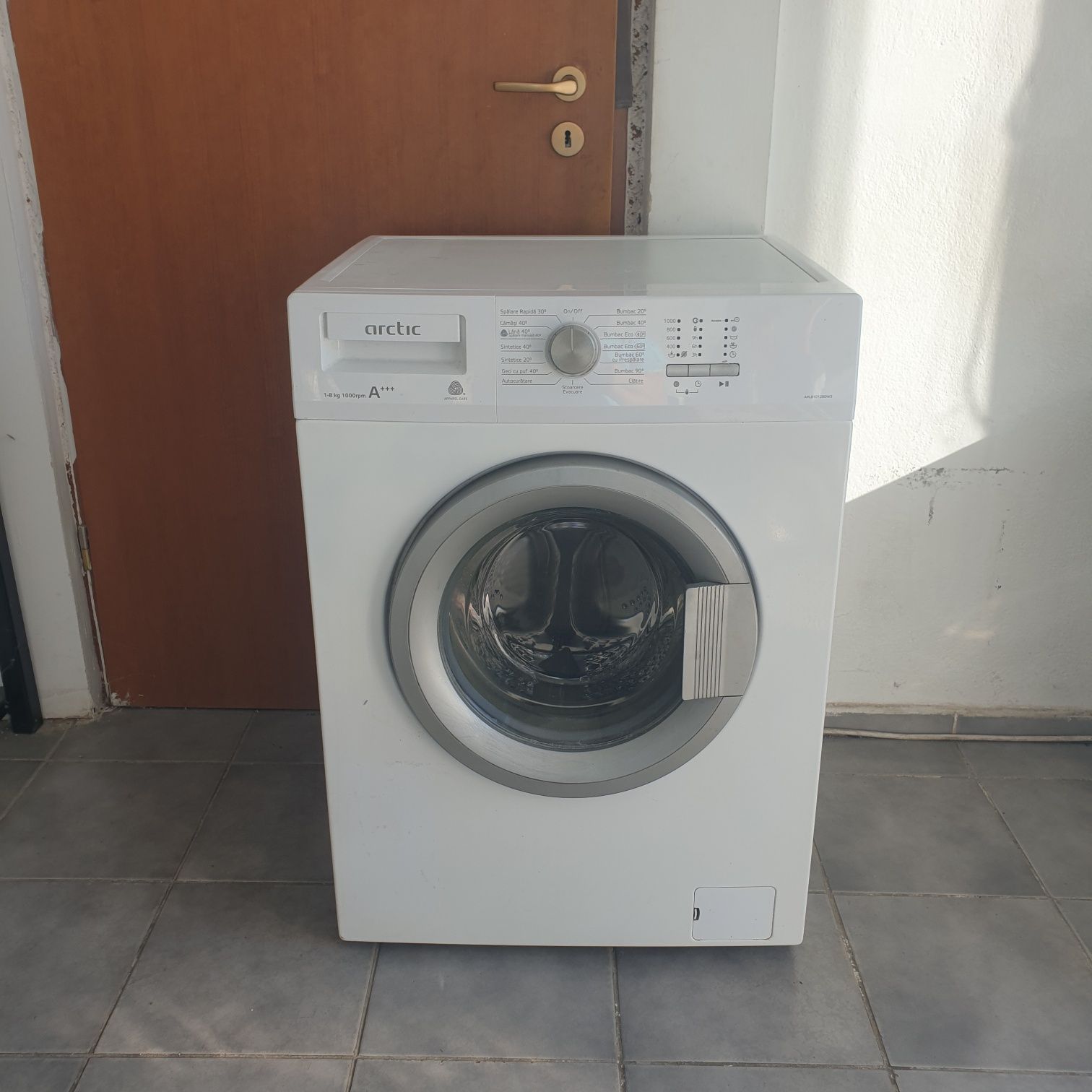 Arctic 6 kg / 500 lei. FBO 81232 A+++