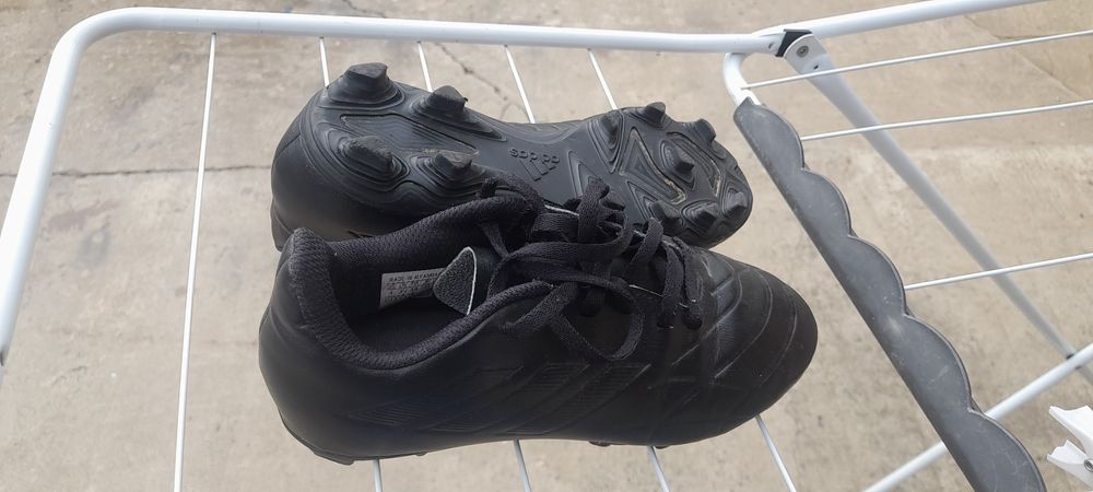 Ghete fotbal copii Adidas Copa