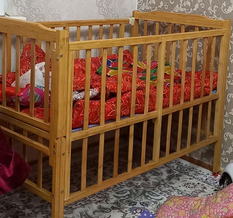 Детский манеж с люлькой