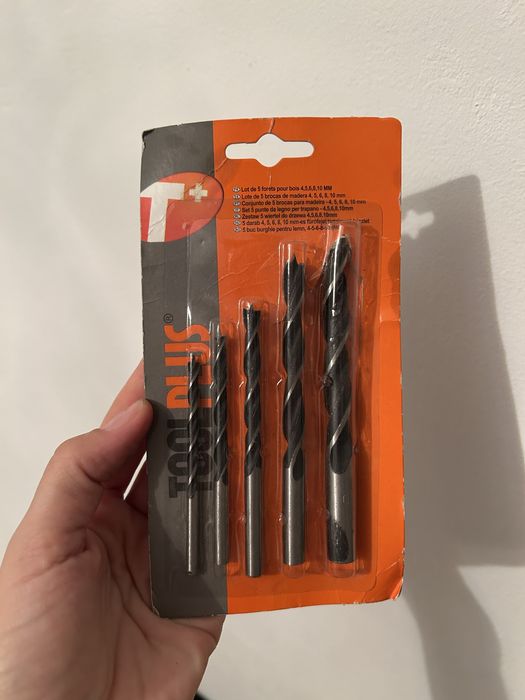 Bormașină cu percuție Panzer 650W + accesorii