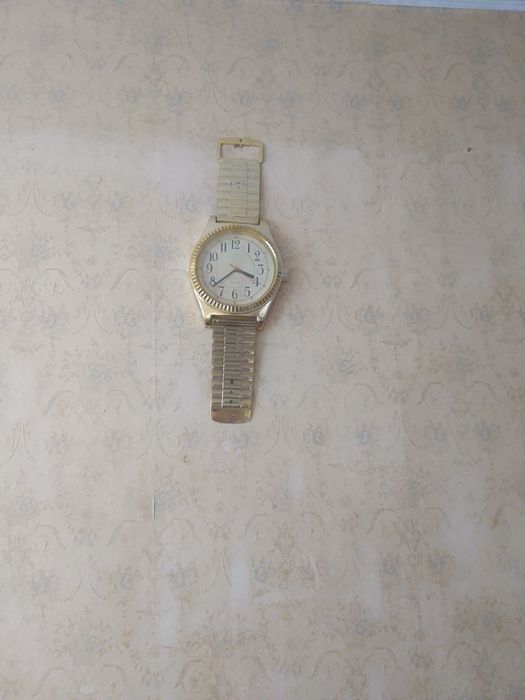 Antikvar soat oldingi soat  qisqasi zoʻr soat