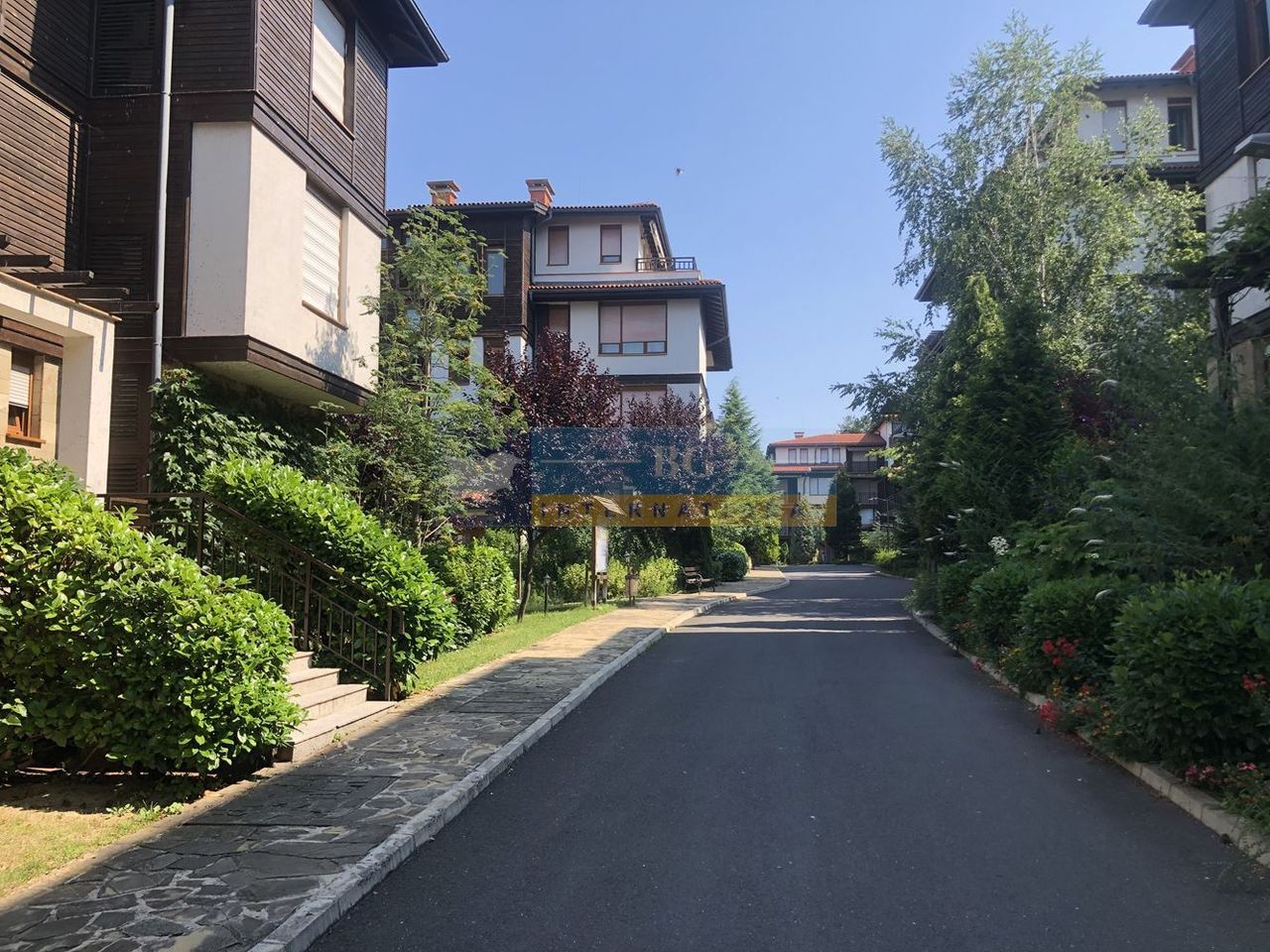 Продава се Двустаен апартамент в Созопол - 75 кв.м за 1600 €/кв.м - Снимка #1