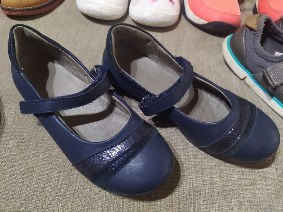 Обувки детски , маратонки,ботушки