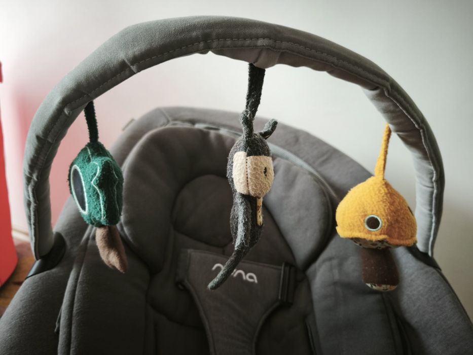 Бебешки шезлонг Nuna LEAF