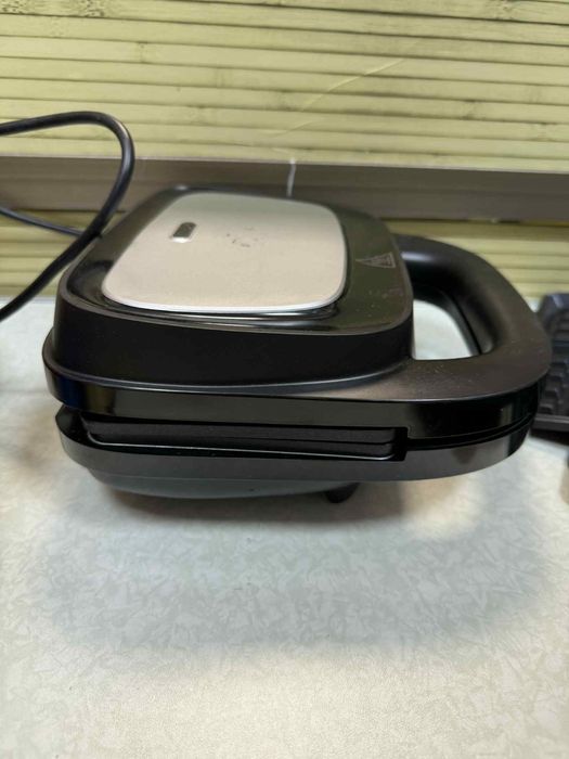 Сандвич  преса Philips серия 5000