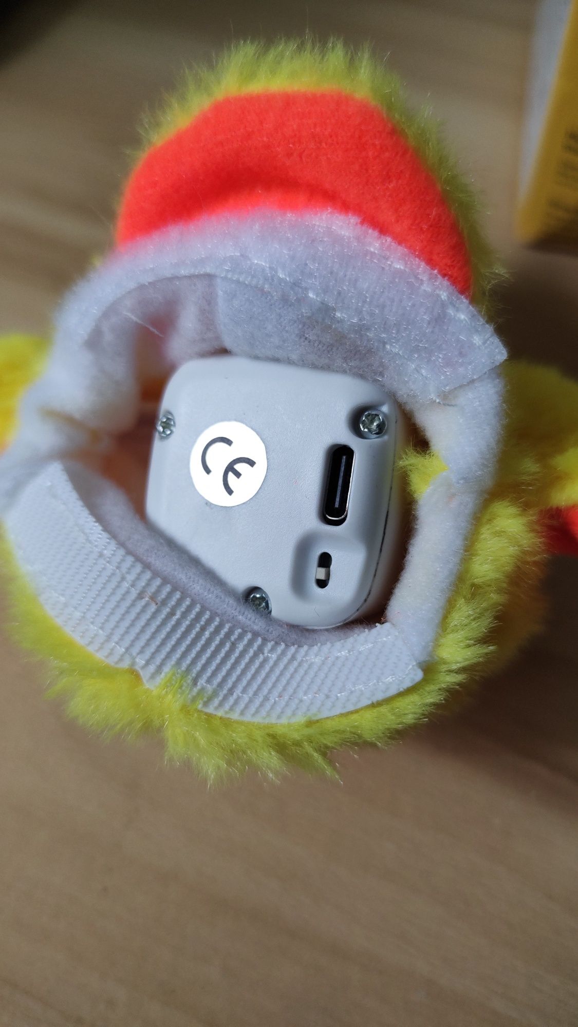 rățușca interactivă ,jucărie pisici ( încărcare USB-C), Nouă