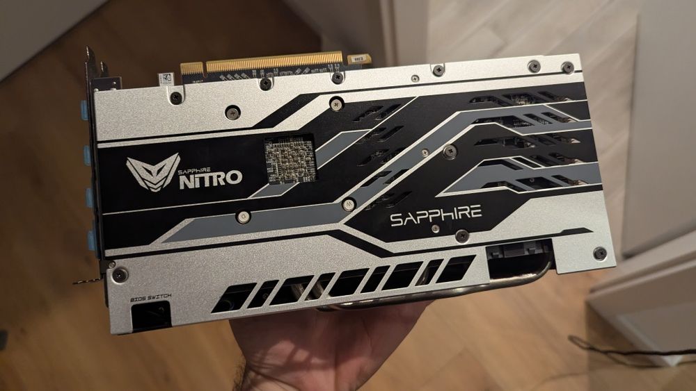 Vând RX 580 Sapphire 4GB