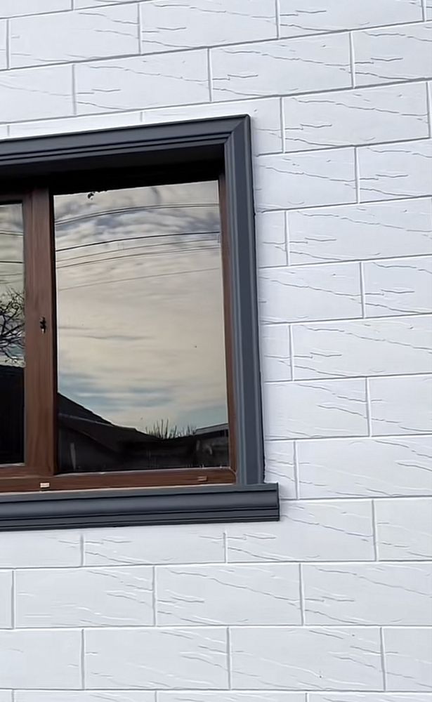 Vand placi decorative deluxe ( nu pavele dale borduri rigole )