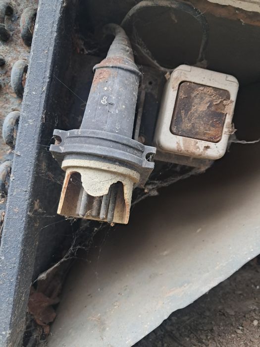 Vând dubă frig magazie