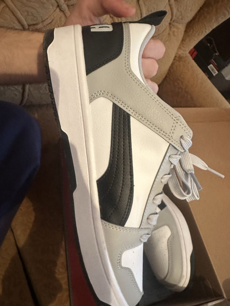 Обувки           Puma