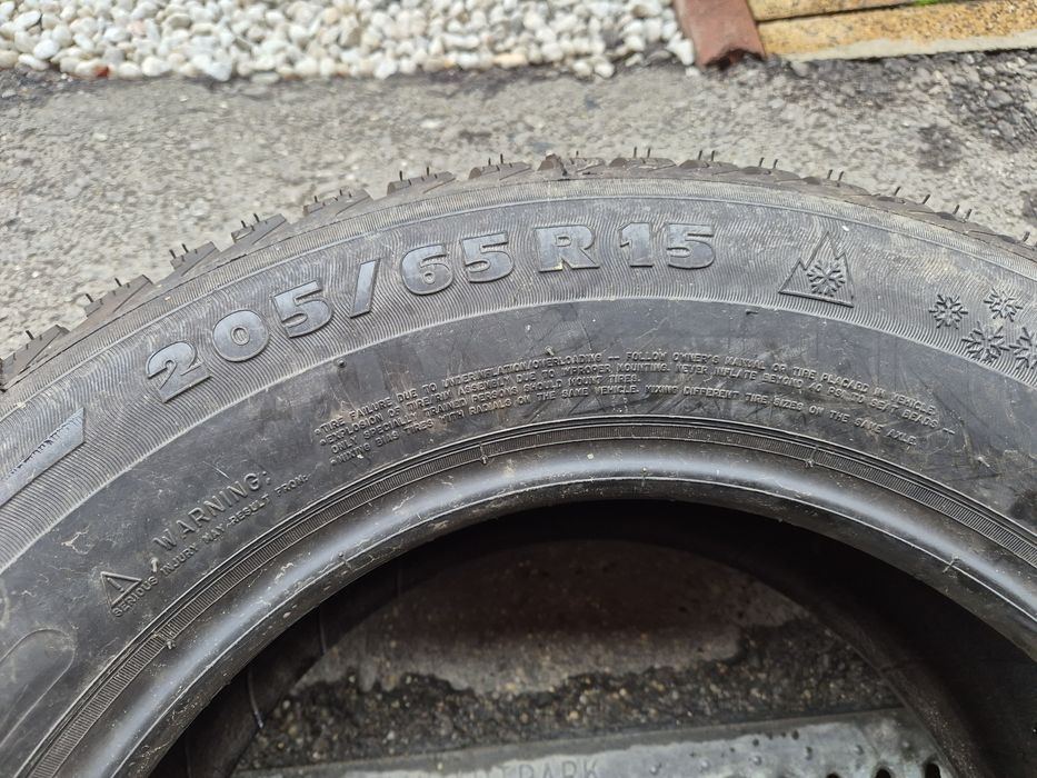 Vând cauciucuri 205/65/15 set complet//Michelin// Noi nouțe