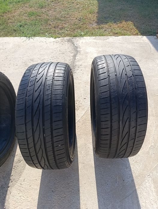 Anvelope 2 buc vara 250lei ambele , 225,45,R18 folosite puti