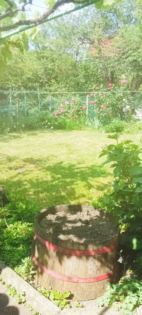 Продава къща в село Костенец