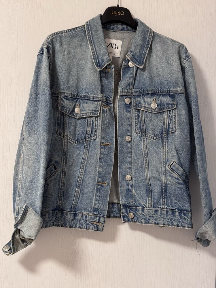 Дънково яке на Zara