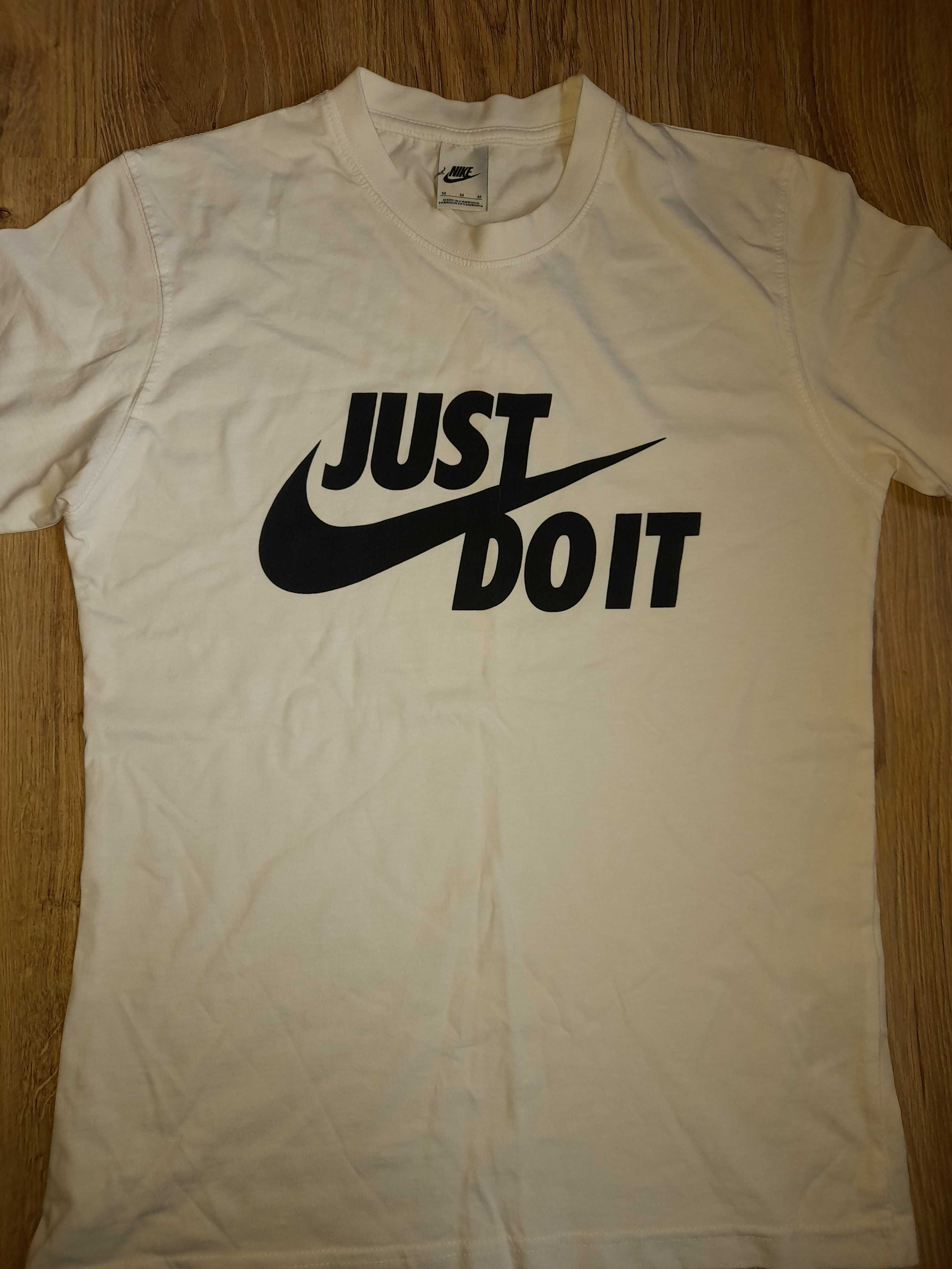 Тениска Nike,м размер